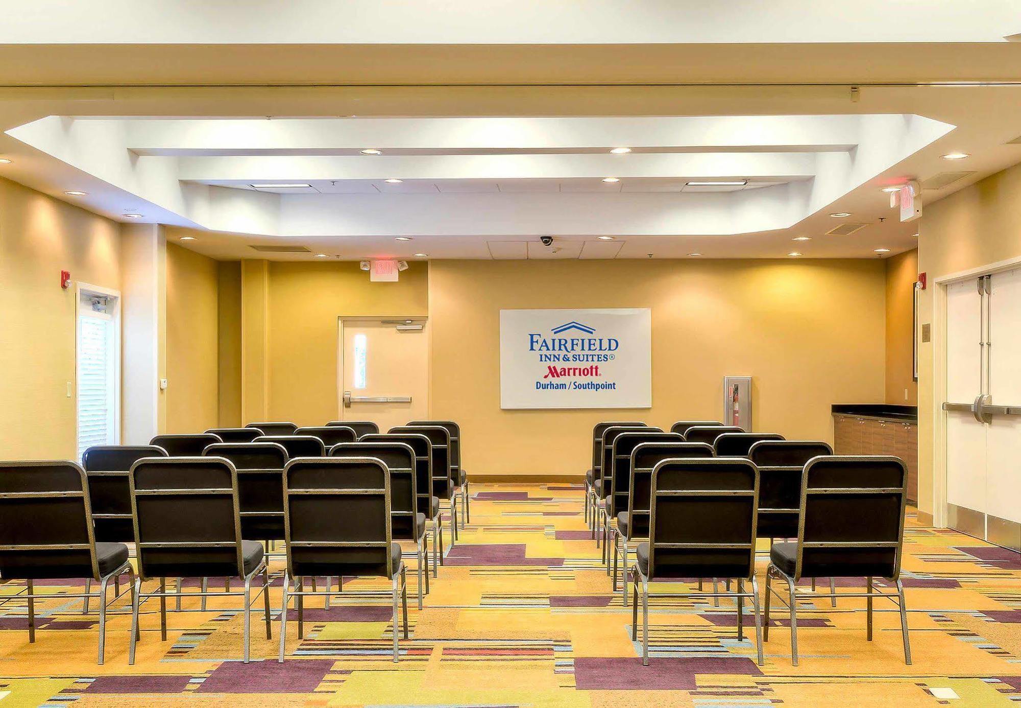 Fairfield Inn And Suites By Marriott Durham Southpoint מראה חיצוני תמונה